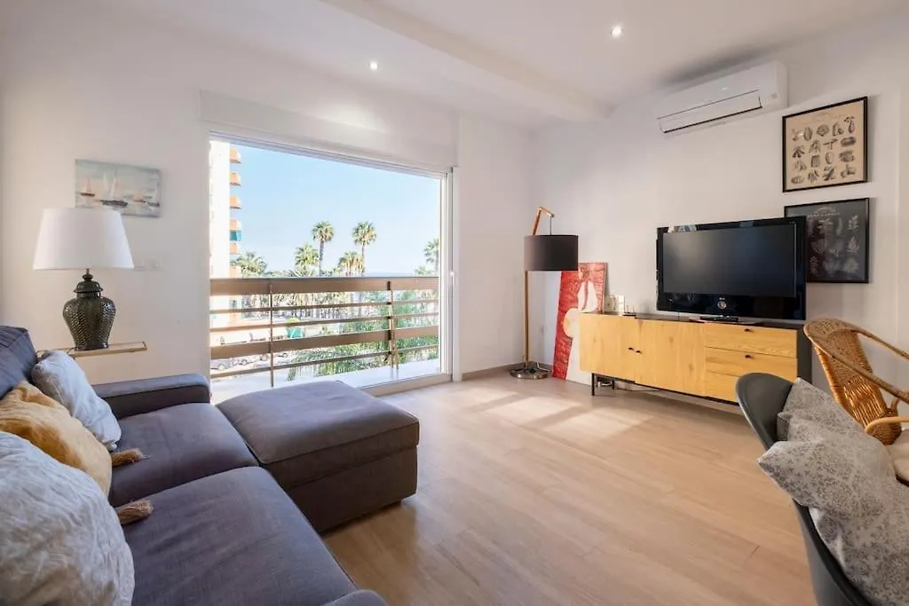 شقة Apartamento Frente Al Mar, Luminoso Y Amplio. Almuñécar